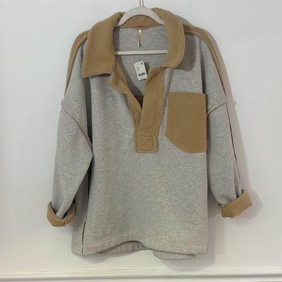 Free People Tops - Free People Cozy Contrast Collar Pullover in Heather Gray and Camel